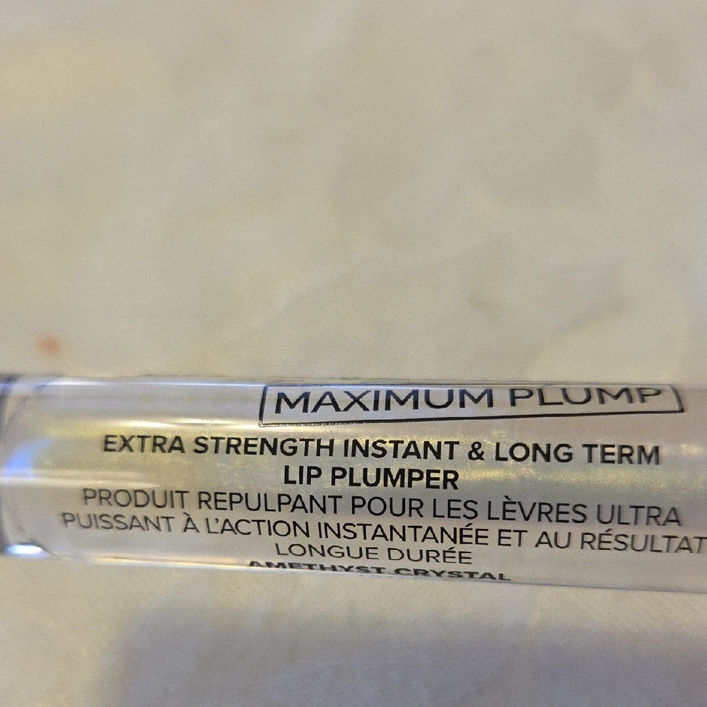 Too Faced Lip Injection Maximum Plump - Picture 2 of 3
